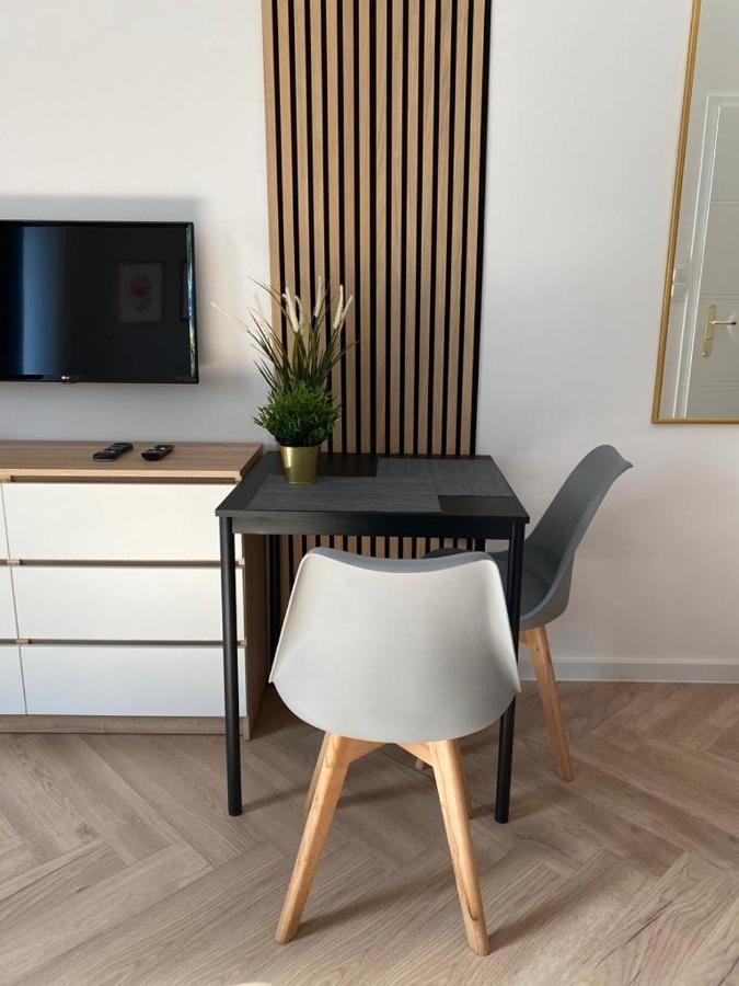 Grabowska 8 By Homeprime Warsaw Luaran gambar